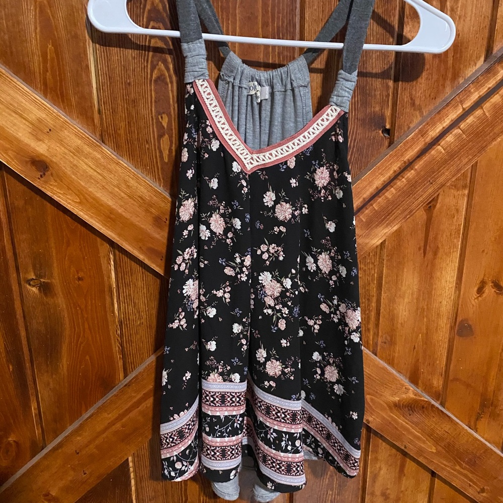 Floral Sleeveless Top with Geometric Trim